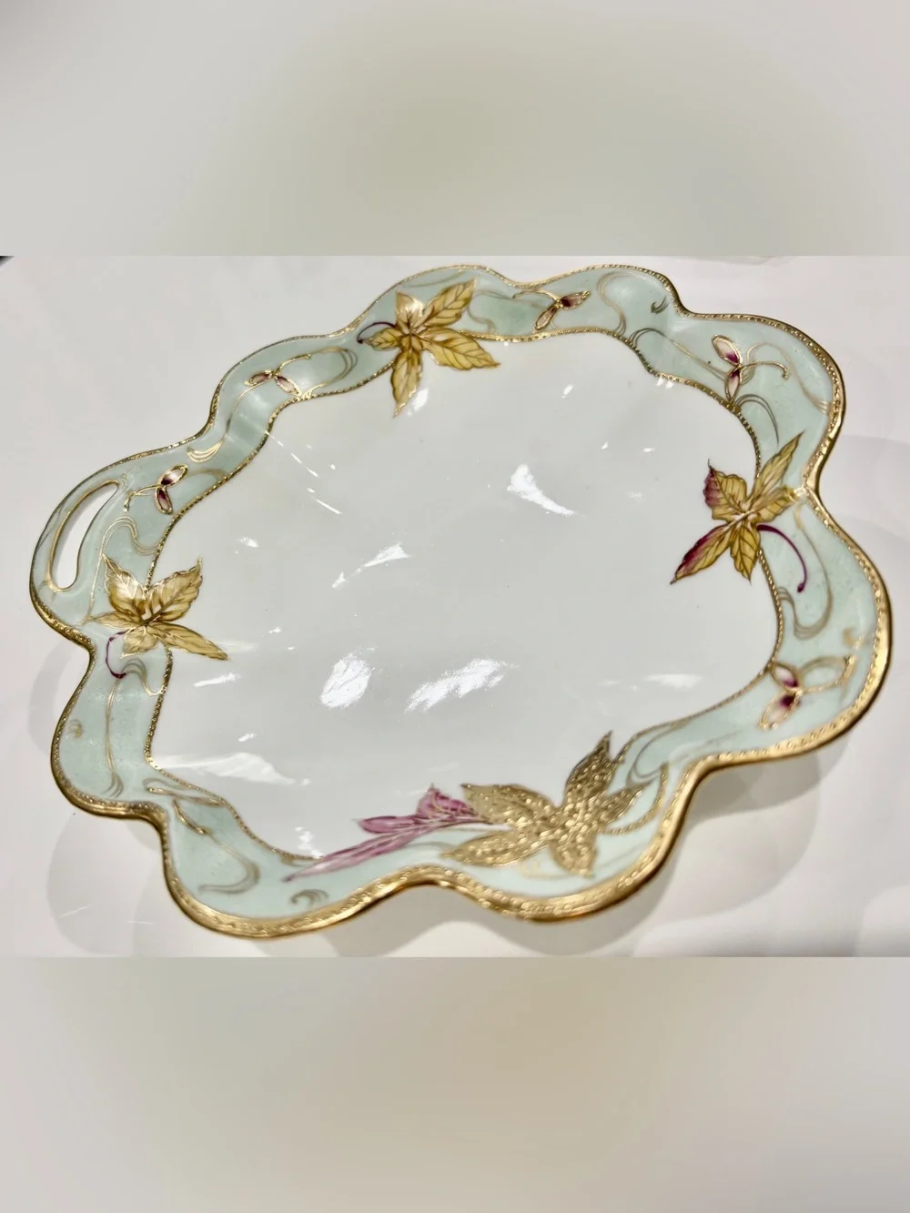 1920s Noritake Japan Hand Painted Moriage Handle Scalloped Porcelain Serveware